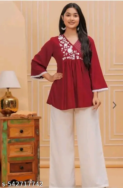O8GENCY COLLECTION Short Kurti
